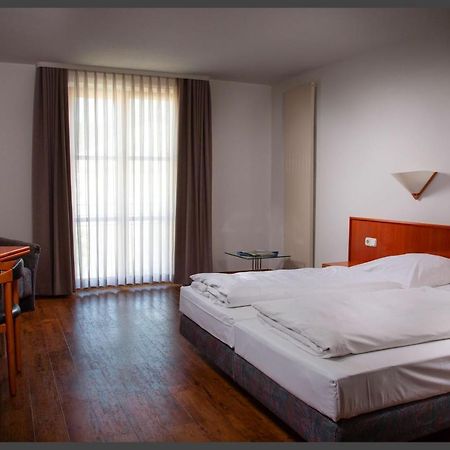 Altstadthotel Brauereigasthof Winkler 베르힝 외부 사진