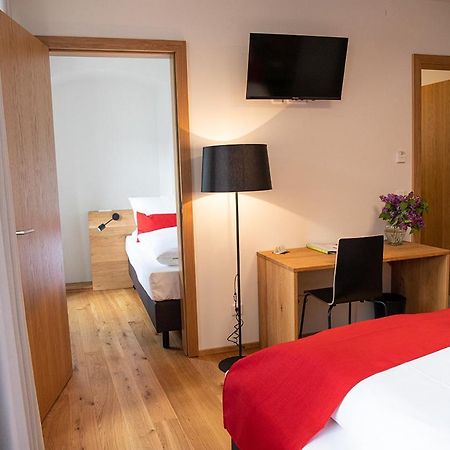 Altstadthotel Brauereigasthof Winkler 베르힝 외부 사진