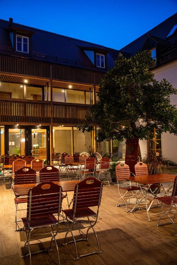 Altstadthotel Brauereigasthof Winkler 베르힝 외부 사진