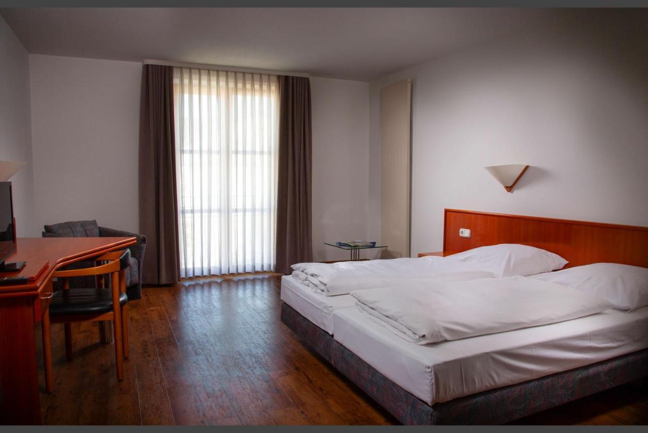 Altstadthotel Brauereigasthof Winkler 베르힝 외부 사진