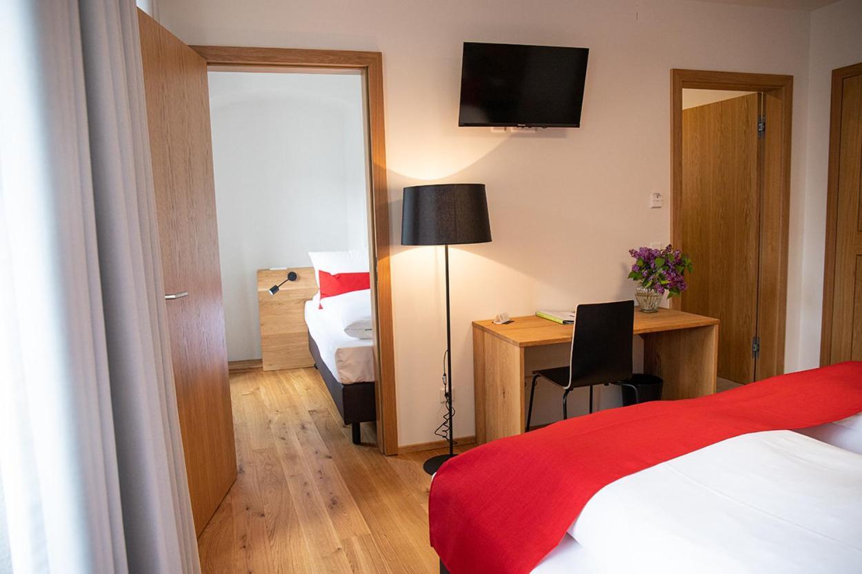Altstadthotel Brauereigasthof Winkler 베르힝 외부 사진